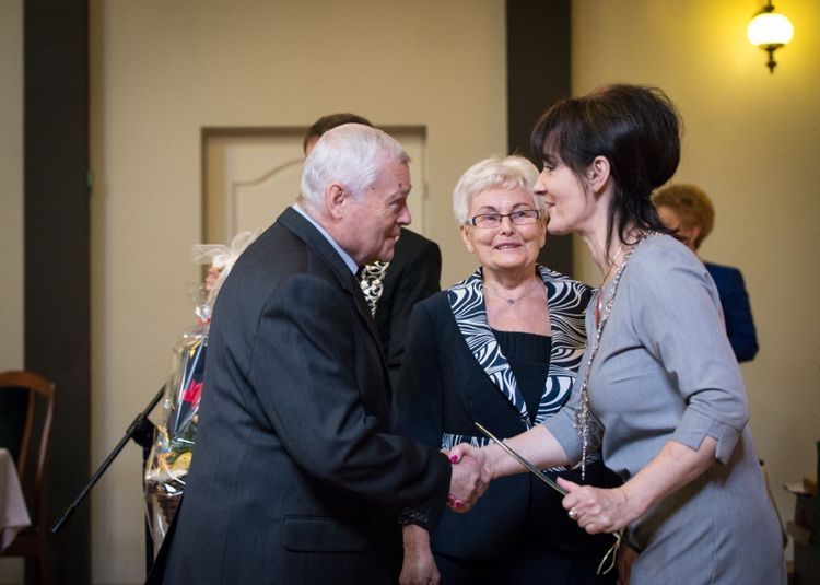 Małżeństwa z wieloletnim stażem świętowały swoje jubileusze w Domu Zdrojowym, Aneta Czarnocka-Kanik