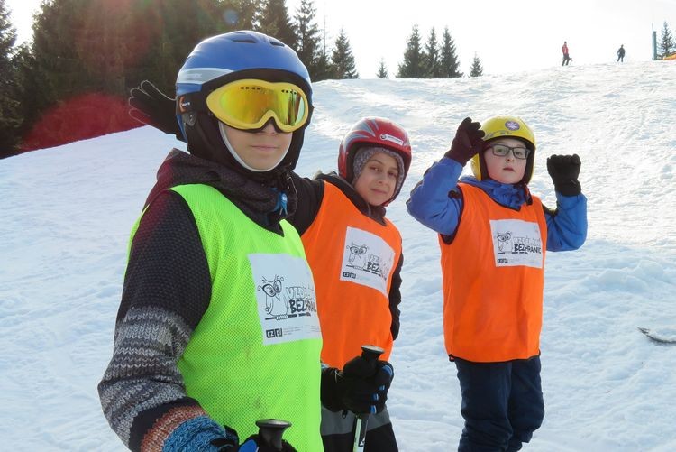 „Szóstka” pojechała na narty z partnerami z Czech, SP nr 6 w Jastrzębiu-Zdroju