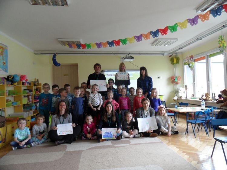 Nauczyciele z zagranicy odwiedzili Przedszkole nr 17, Przedszkole nr 17 w Jastrzębiu-Zdroju