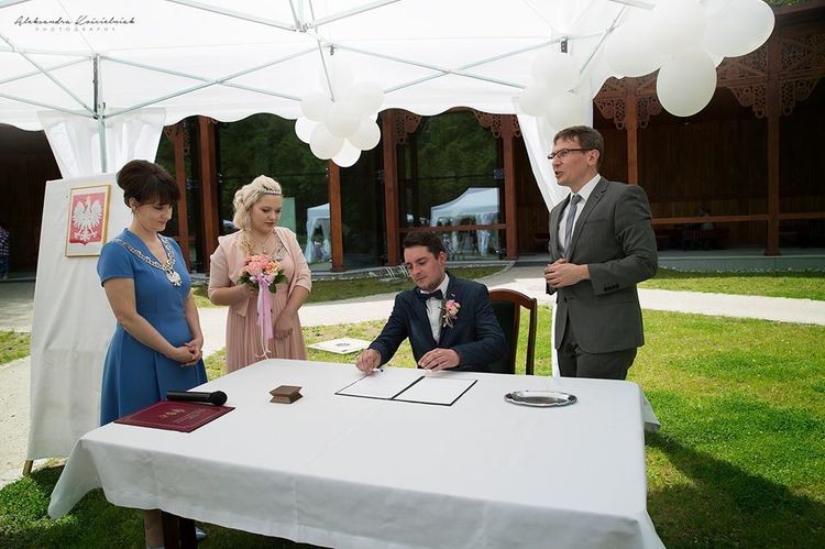 Prezydent Anna Hetman udzieliła ślubu w Parku Zdrojowym, Aleksandra Kościelniak