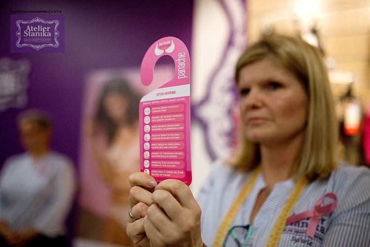 „Niech moc będzie w naszych rękach”. Kobiety rozmawiały o profilaktyce raka piersi, Atelier Stanika