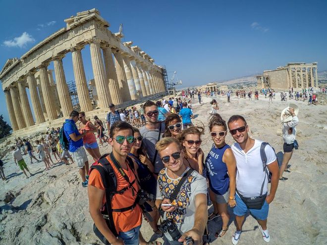 Albania, Zakynthos, Ateny. Studenci – podróżnicy bawią się w najlepsze, Ekipa Orła z Werwą