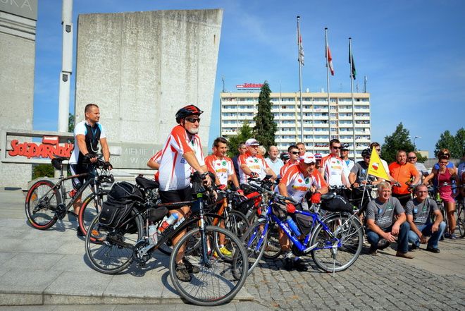 Wyruszyli w niezwykłą podróż. Na rowerach przejadą całą Polskę, Maciej Gucik - UM w Jastrzębiu-Zdroju