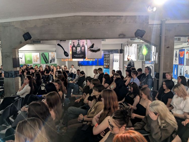 Noc Maturzystów w Carbonarium - połączenie nauki i zabawy [GALERIA], kb