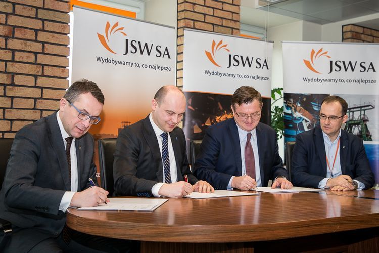 JSW zastosuje światowe rozwiązania technologiczne, by obniżyć koszt wydobycia węgla, materiały prasowe JSW