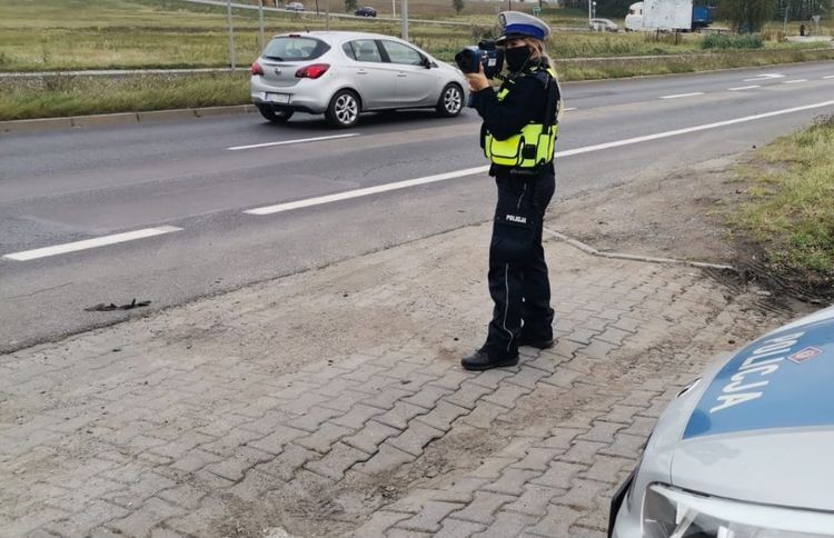 Wodzisławska: kierowca audi gnał 96 km/h, Policja