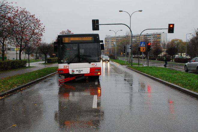 Jastrzębie: autobus MZK potrącił 10-latka na pasach, archiwum