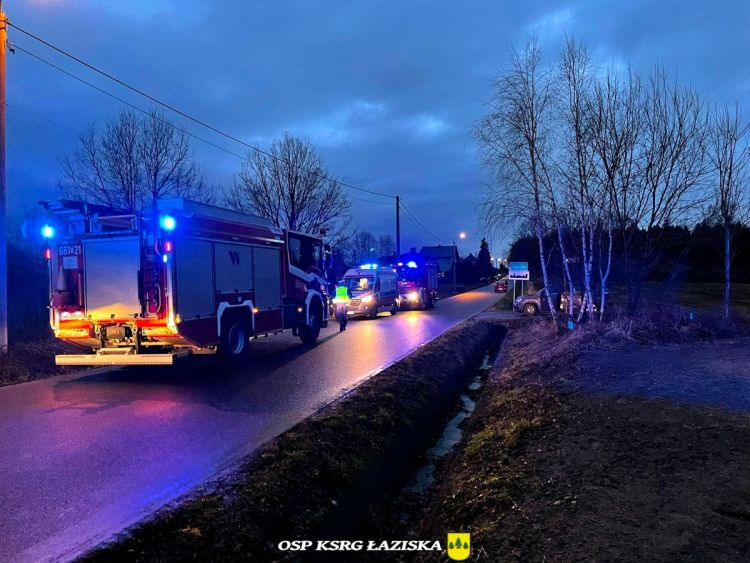 Jastrzębianka potrącona w Łaziskach. Rowerzystka trafiła do szpitala, OSP KSRG Łaziska