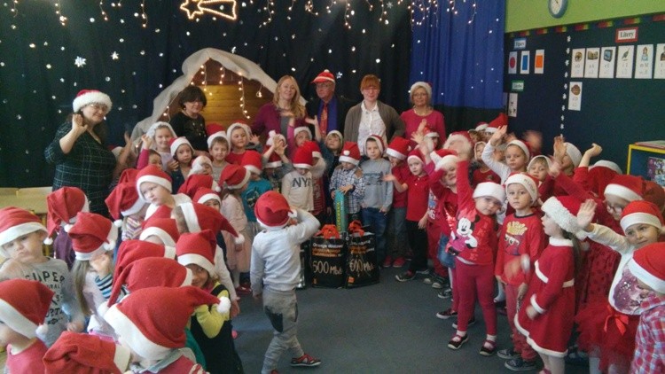 Mikołaj i jego przyjaciele odwiedzili dzieci z Przedszkola nr 6, dk, materiały prasowe Przedszkole nr 6