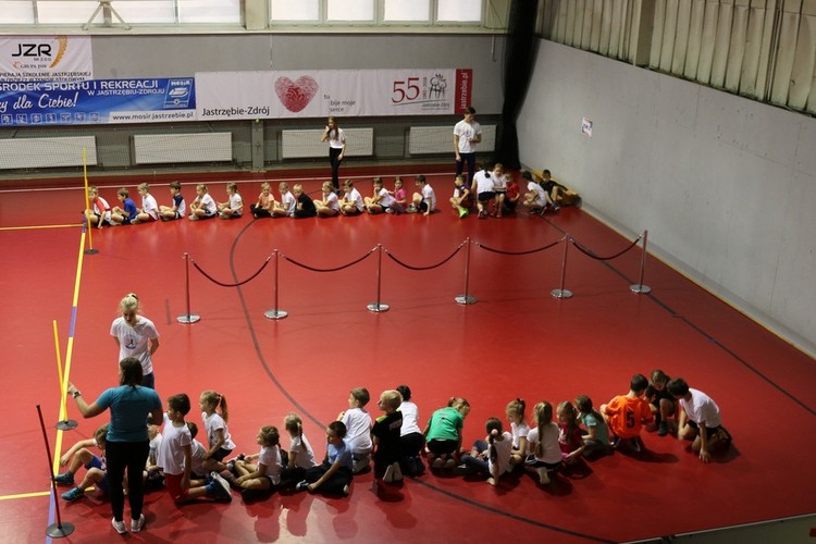 Tak rywalizowali ze sobą uczniowie szkół podstawowych w lekkoatletyce, szuM, źródło: MOSiR Jastrzębie-Zdrój