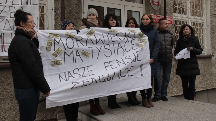 Protest urzędników z Prokuratury Rejonowej w Jastrzębiu-Zdroju, ap