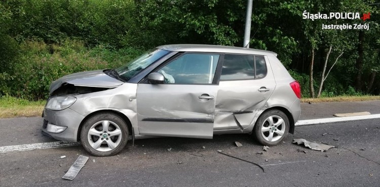 Wypadek z udziałem pięciu aut na ulicy, KMP w Jastrzębiu-Zdroju