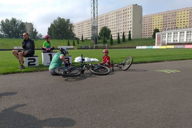 Rozstrzygnięcie zawodów rowerowych „Złota Szprycha”, MOSiR