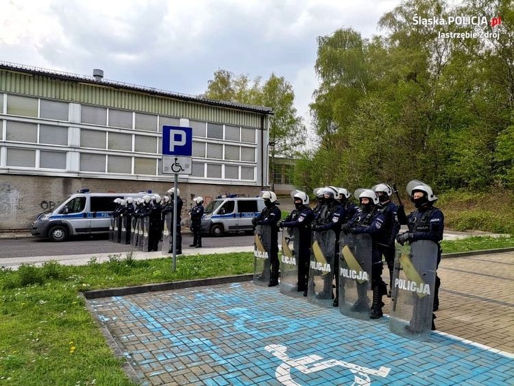 Policja zabezpieczyła mecz podwyższonego ryzyka, KMP Jastrzębie