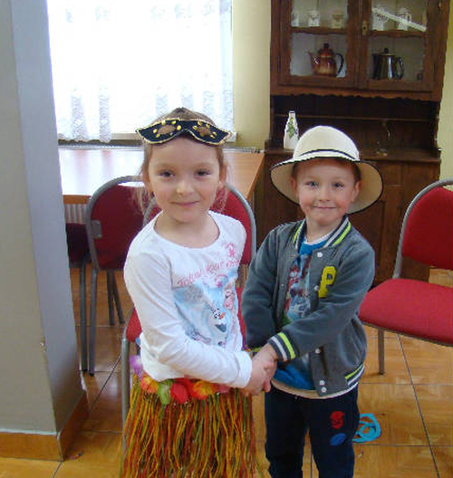 Przedszkolaki z P13 bawiły się na balu przebierańców, Przedszkole nr 13 w Jastrzębiu-Zdroju