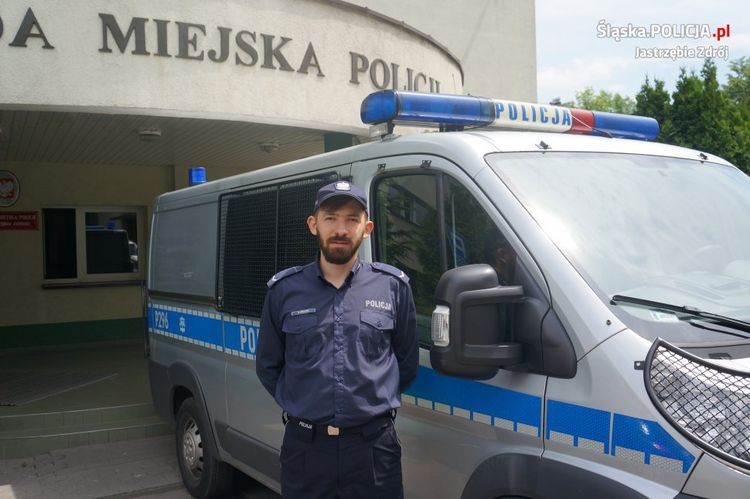 Policjant w czasie wolnym od służby zatrzymał nietrzeźwego kierowcę, KMP w Jastrzębiu-Zdroju