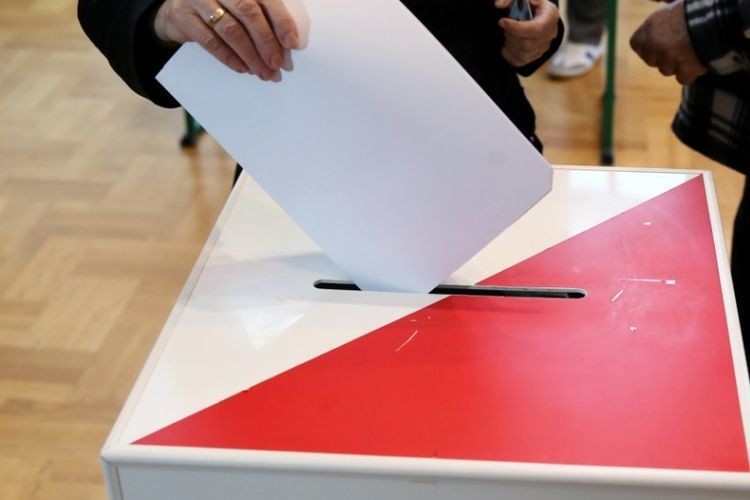 Wybory w Jastrzębiu: 181 kandydatów do rady miasta, archiwum