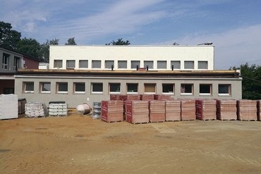 Jastrzębie Górne: trwa termomodernizacja szkoły i budowa przedszkola, Izabela Grela