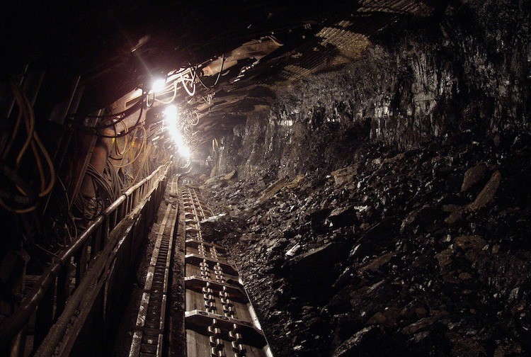 Trzech pracowników odniosło obrażenia w wypadku na kopalni Jastrzębie - Bzie, pixabay