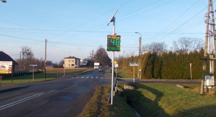 Kolejne tablice wskazujące prędkość w Jastrzębiu, Straż Miejska