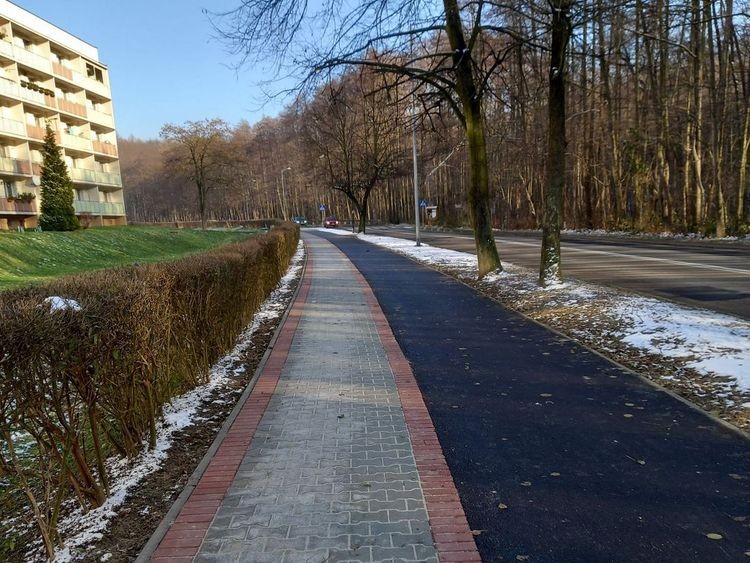 Podhalańska: nowy chodnik i ścieżka rowerowa, archiwum UM