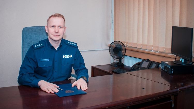 Nadkomisarz Tomasz Hynek już oficjalnie szefem jastrzębskiej policji, KMP Jastrzębie