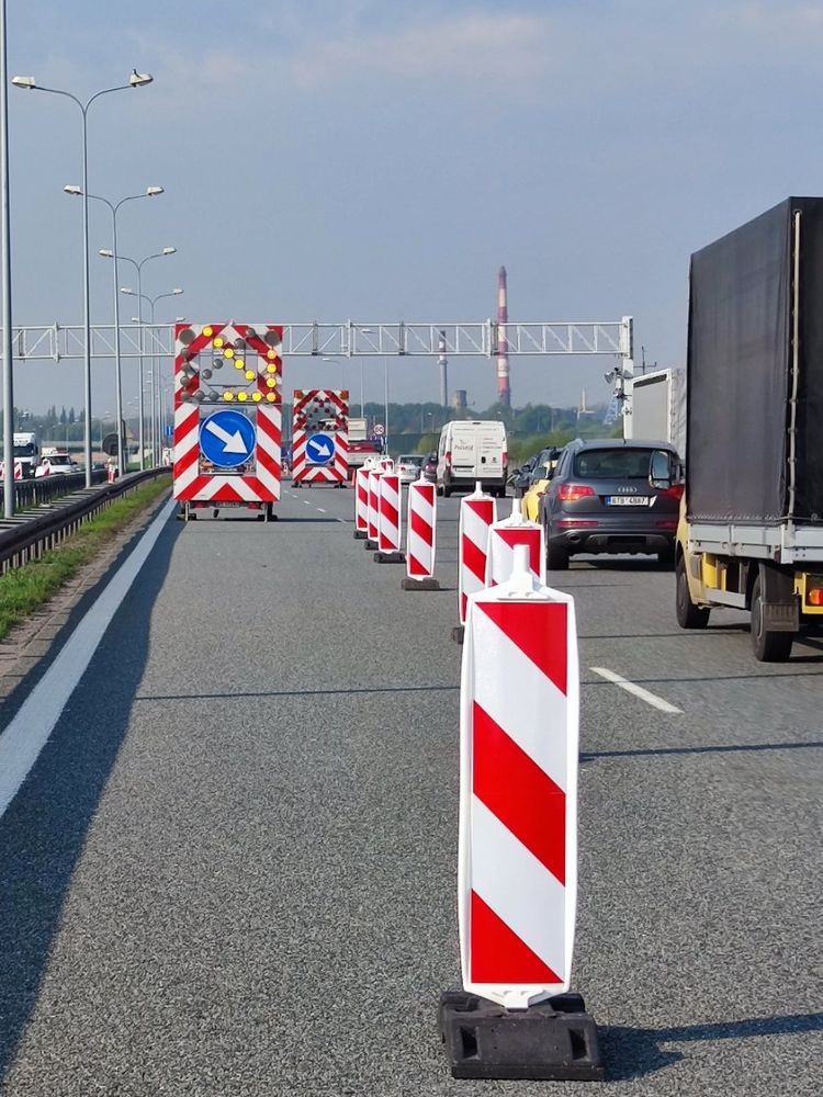 Uwaga, utrudnienia na autostradzie A1. Co się dzieje? (foto, wideo), 