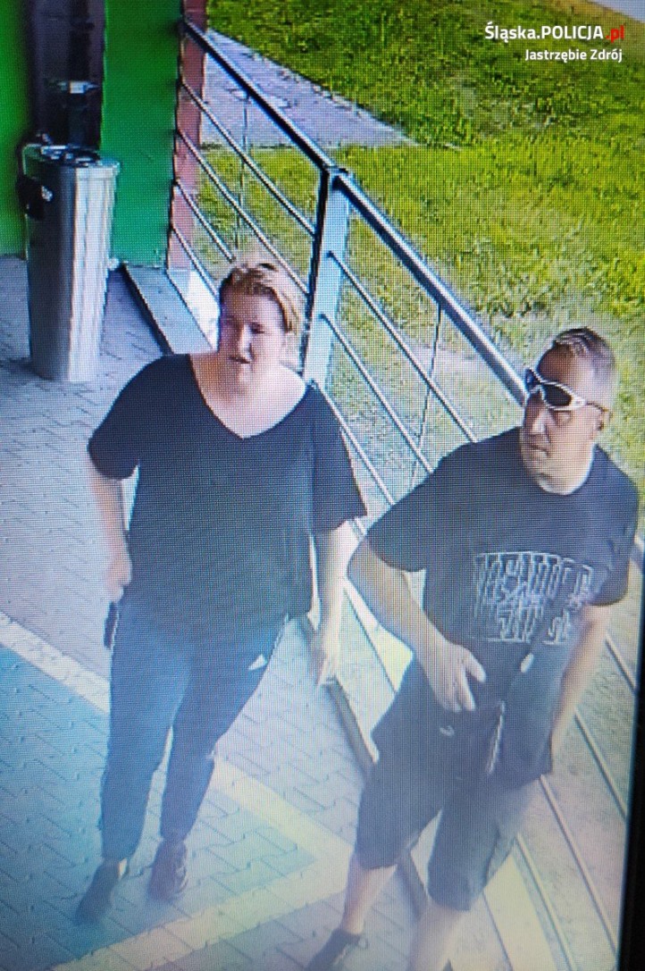Kobieta i mężczyzna poszukiwani za kradzież rowerów, KMP w Jastrzębiu Zdroju