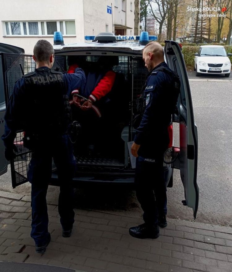 Dozór zamienił na areszt. Złodziejowi rowerów grozi 8 lat więzienia, KMP Jastrzębie
