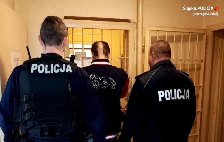 Dozór zamienił na areszt. Złodziejowi rowerów grozi 8 lat więzienia, KMP Jastrzębie