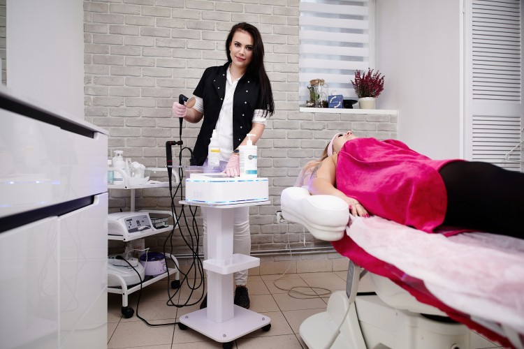Przełomowe odkrycie wśród zabiegów kosmetologii estetycznej – BIOLIFT już dostępny w Rybniku!, 