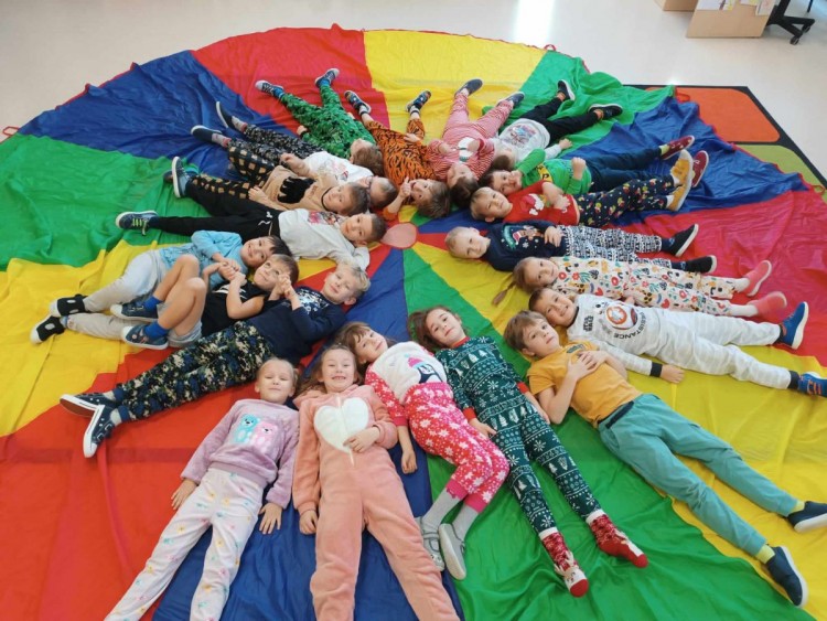 Dzień Piżamy w jastrzębskich przedszkolach. Wsparli dzieci chorujące na raka, zdjęcia nadesłane