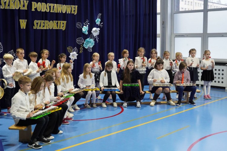 Wyjątkowy jubileusz w Szerokiej. Szkoła Podstawowa nr 18 świętowała 120 lecie, UM Jastrzębie