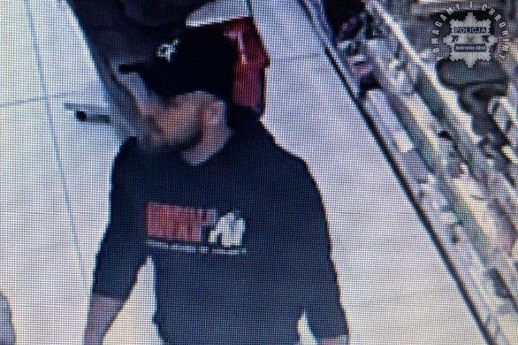 Poszukiwany za kradzież, rozpoznajesz tego mężczyznę?, KMP Jastrzębie-Zdrój