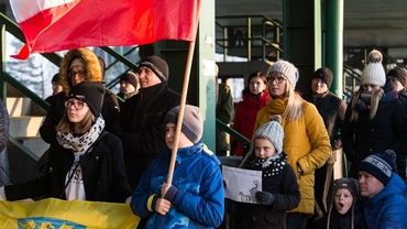 Całe rodziny protestowały przed kopalnią Krupiński