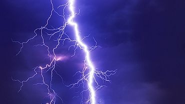 Synoptycy ostrzegają przed burzami z gradem
