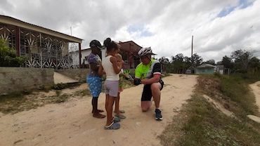Kuba widziana z wysokości siodełka roweru. O swojej wyprawie opowiadają mieszkańcy Jastrzębia