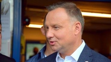 Banery wyborcze Andrzeja Dudy na „nielegalu”