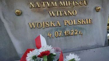 100-lecie wkroczenia Wojska Polskiego. Prezydent złożyła kwiaty pod pomnikiem