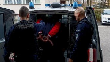 Na widok policjantów zrobił się nerwowy. Wpadł z narkotykami podczas legitymowania