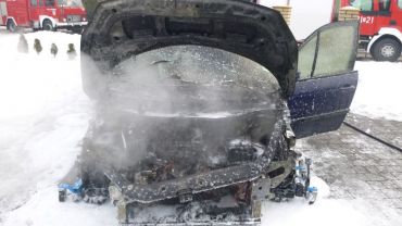 Pożar samochodu w Szerokiej
