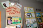 W urzędzie miasta trwa wystawa na temat relacji człowieka ze zwierzętami, Stowarzyszenie Na Rzecz Dzieci Niepełnosprawnych i Ich Rodziców „Tęcza”