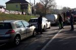 Na ul. Pszczyńskiej zderzyły się 4 samochody, KM PSP Jastrzębie-Zdrój