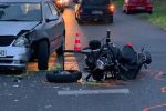 Wypadek osobówki i motocykla. Poszkodowany zmarł w szpitalu, OSP Szeroka