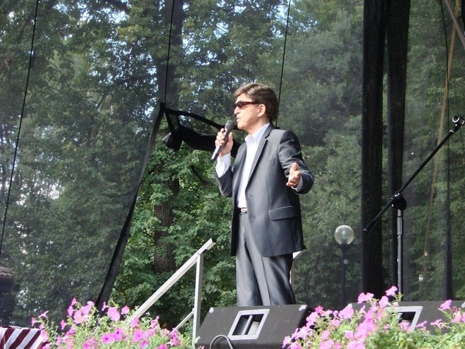 Jerzy Połomski wystąpił w parku