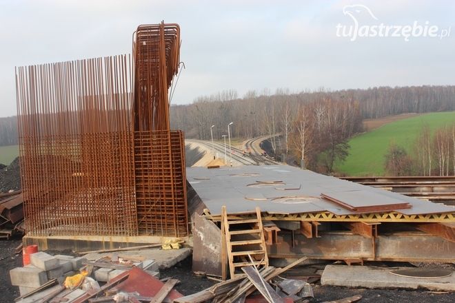 Postęp prac przy budowie wiaduktu na ul. Pszczyńskiej