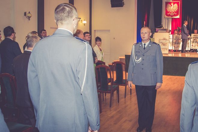 Jastrzębie: awanse i wyróżnienia z okazji Święta Policji, KMP w Jastrzębiu-Zdroju