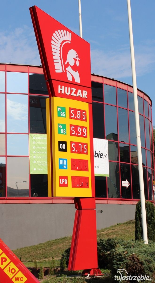 Huzar otworzył stację benzynową w Jastrzębiu, pww