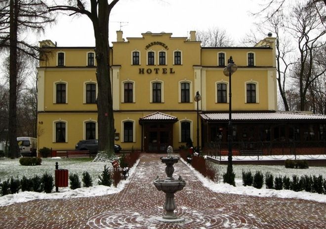 W Hotelu Dąbrówka o miejsce na balu sylwestrowym trzeba było starać się już kilka tygodni temu.