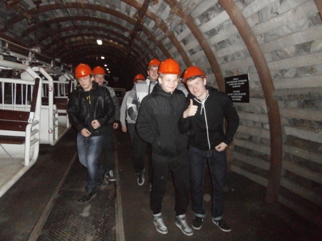 Uczniowie ZS 6 przekonali się, że górnictwo jest na fali, www.zs6sobieski.pl